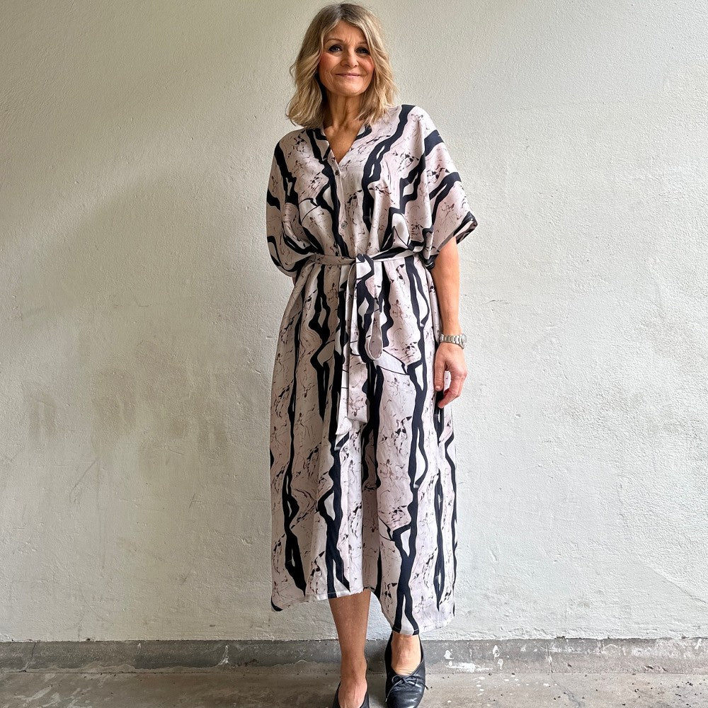 Cupro Puder & Svart "Vågor" - 50something