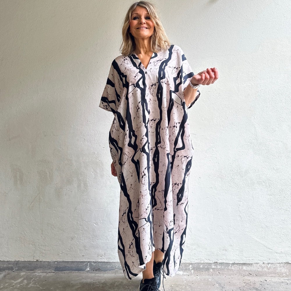 Cupro Puder & Svart "Vågor" - 50something