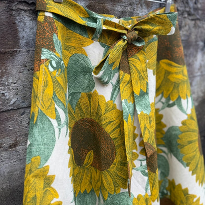 Emilia kjol i Lisa Bengtssons tyg Sunday