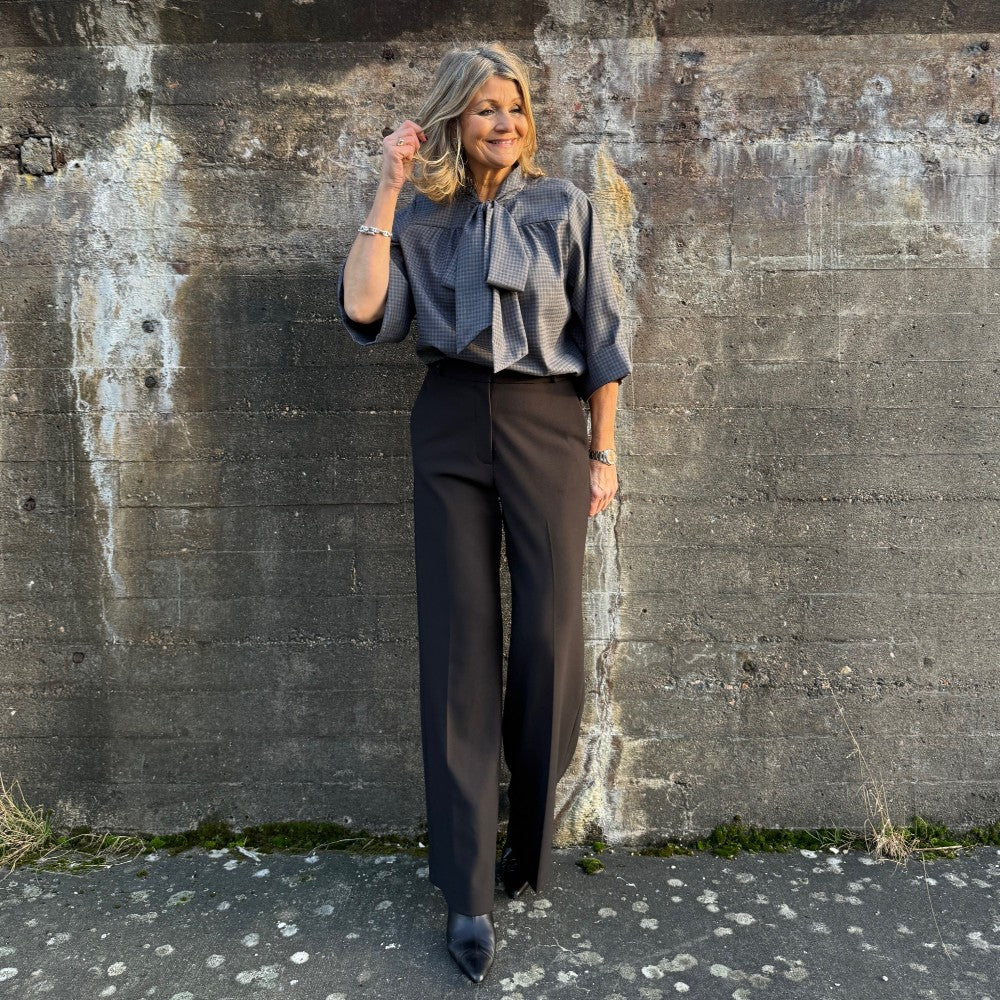 Knytblus Birgitta Grå-rutig