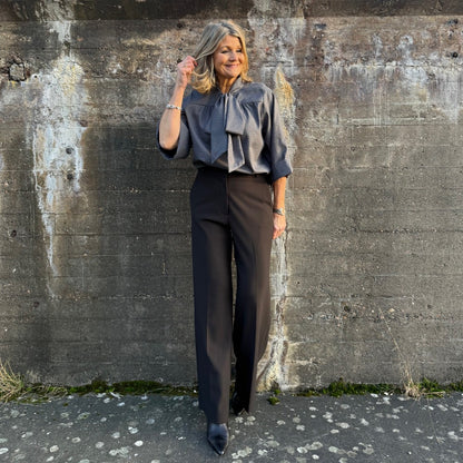 Knytblus Birgitta Grå-rutig