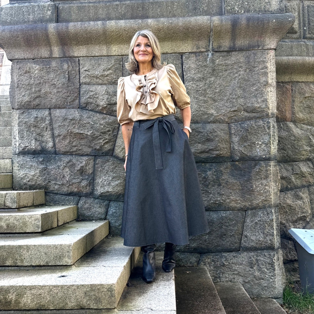 Tie blouse Birgitta Black/White