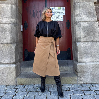 Kerstin omlottkjol Camel